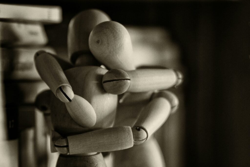 Can a Muslim Woman Hug a Man? The Islamic Ruling Explained